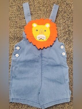 Baby Boden Denim Short Overalls with Lion Applique (READ DESCRIPTION)